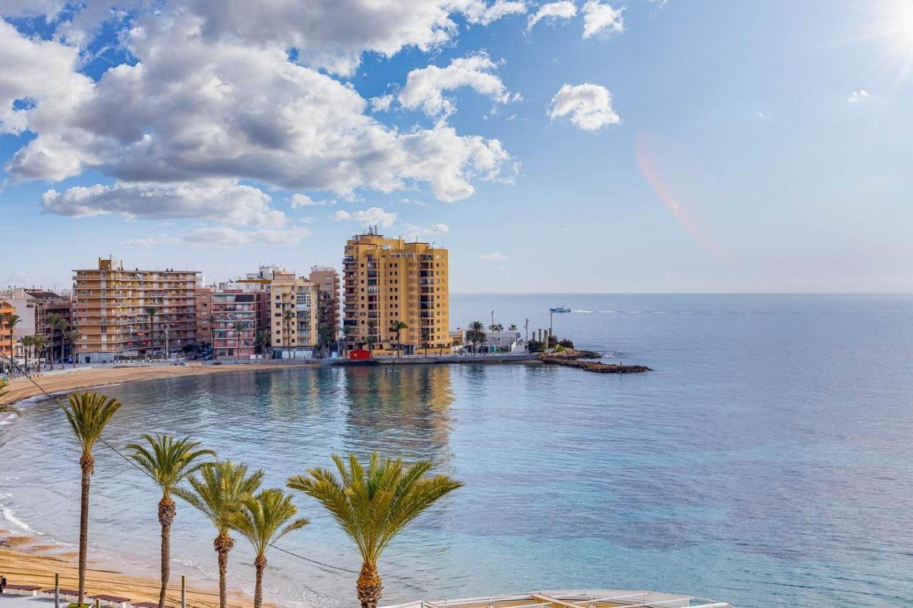 Cozy Appartment Torrevieja At Irina Екстер'єр фото